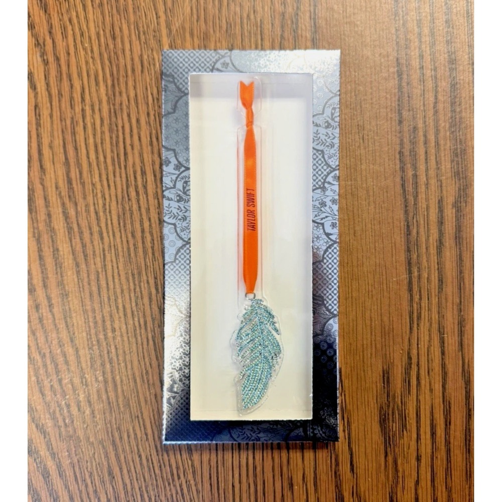 IN HAND Taylor Swift The Life of a Showgirl Feather Ornament Official Merch